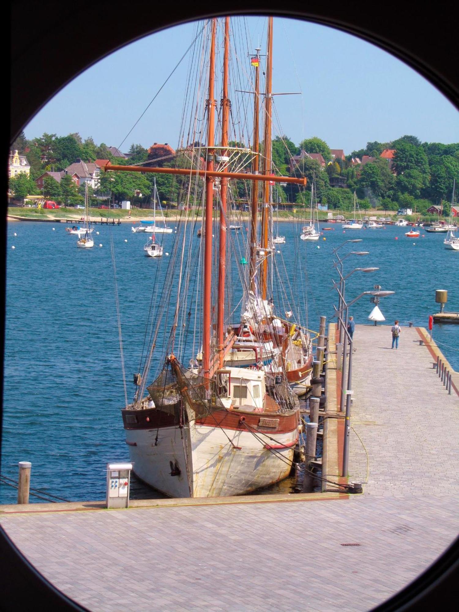 Apartment 12 - "Silbermoewe I" - Blickrichtung Yacht- Und Binnenhafenoffenes Meer Eckernförde エクステリア 写真